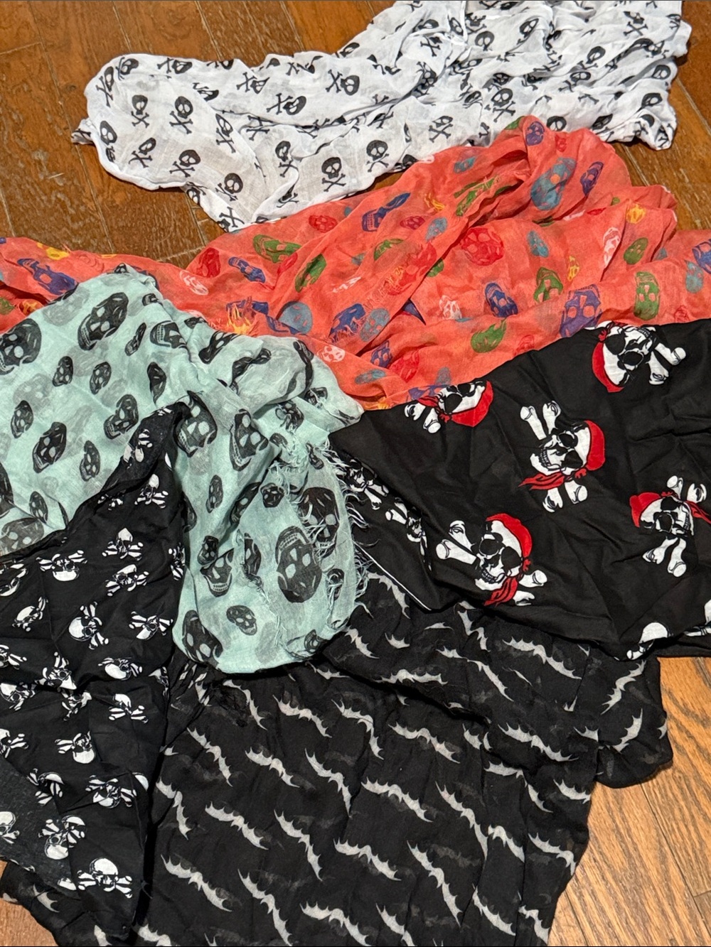 Skull & Bat Print Lightweight Fashion Scarf - Multicolor